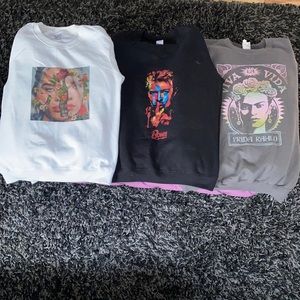 Crew neck sweatshirts